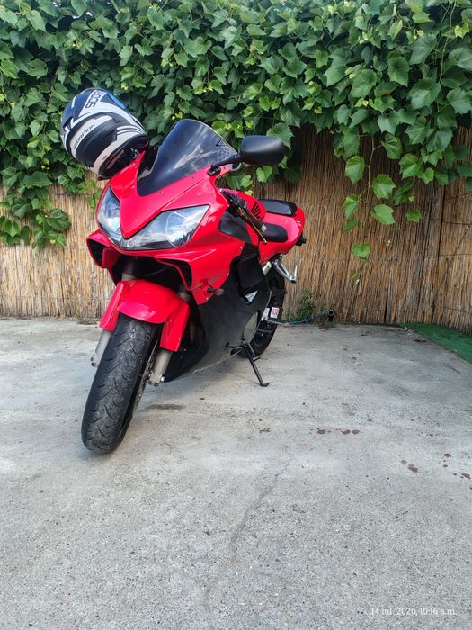 Honda cbr f4i sport 2003