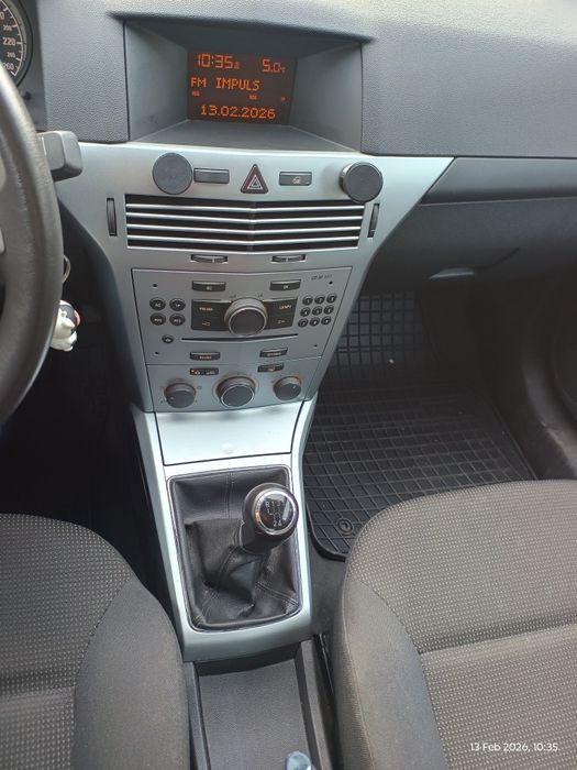 Opel Astra H GTC | 2009 | 1.4 Benzină (90 CP) | Unic proprietar în RO