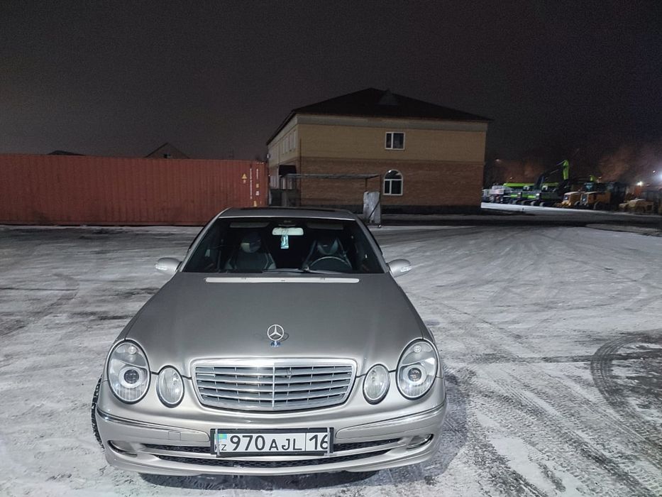 Mercedes - Bens E-320