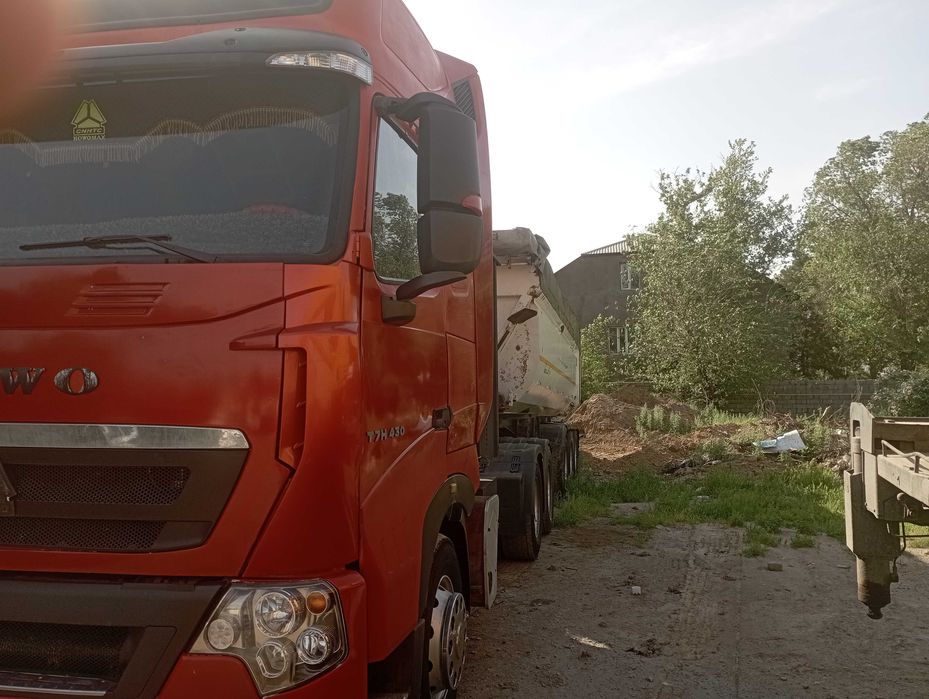 XOWO T7 тигач с прицепом