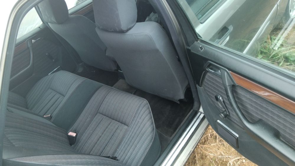 Mercedes 124 e200 122к.с.