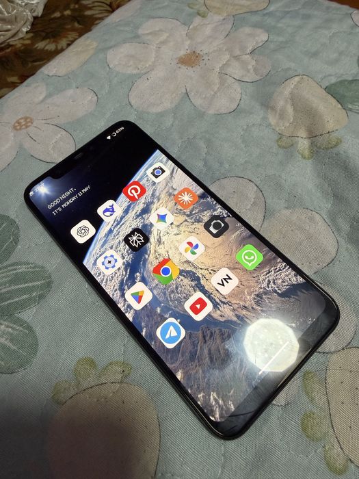 Snapdragon 845, 128/6, прошитый.