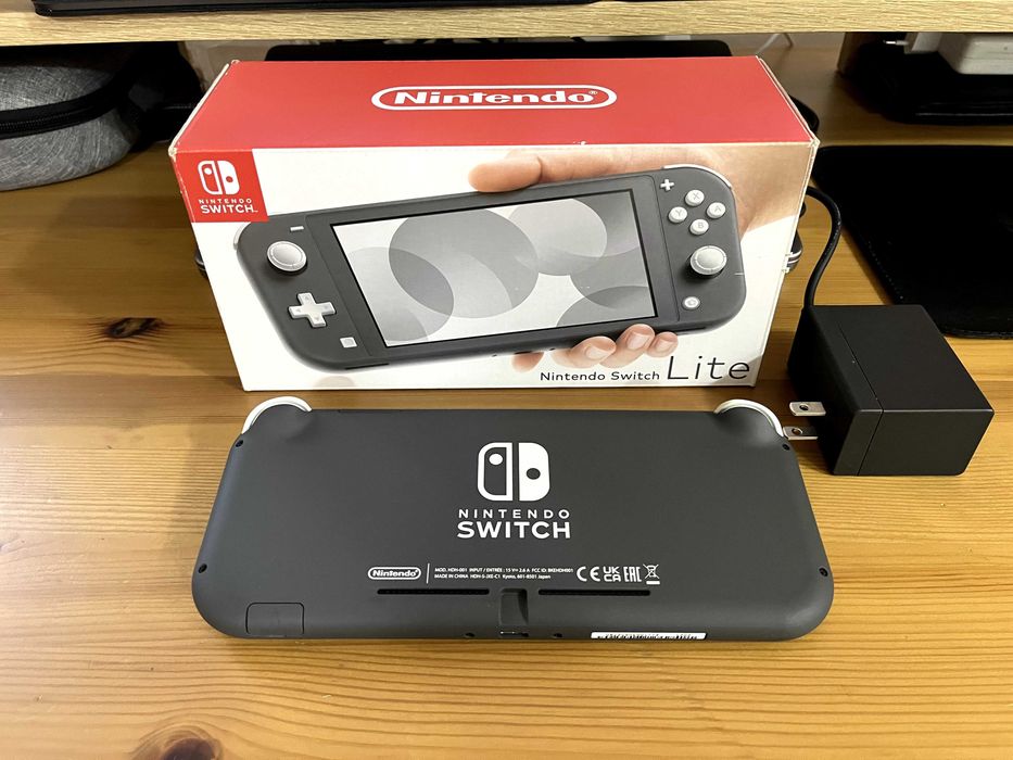 Nintendo Switch Lite (Прошитый)
