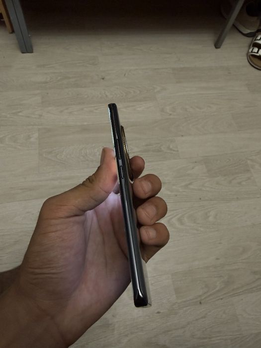 Honor      X 9 c