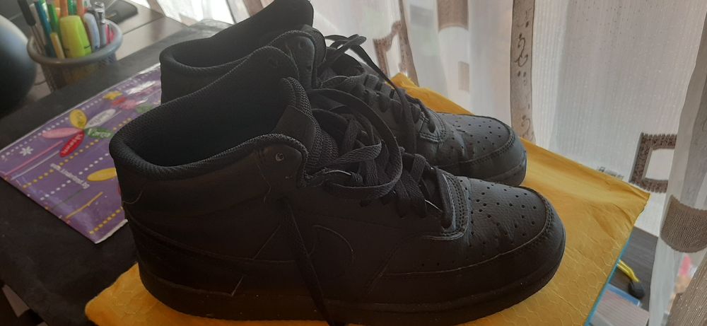 Кожени кецове Найк за момче