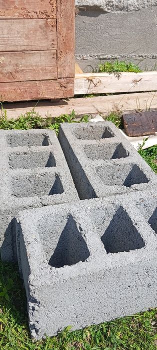 Станок для пескаблока