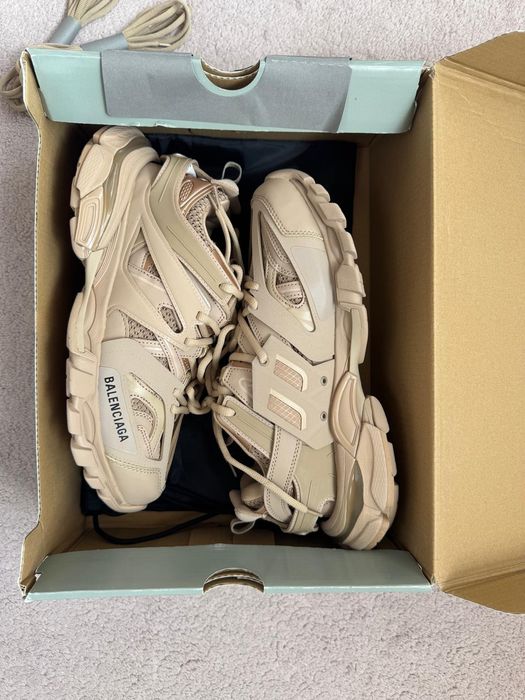 Adidași balenciaga track