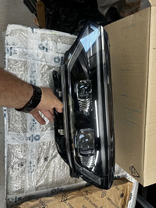 Far stânga full led vw passat b8 facelift.cod:3G1941081.P.