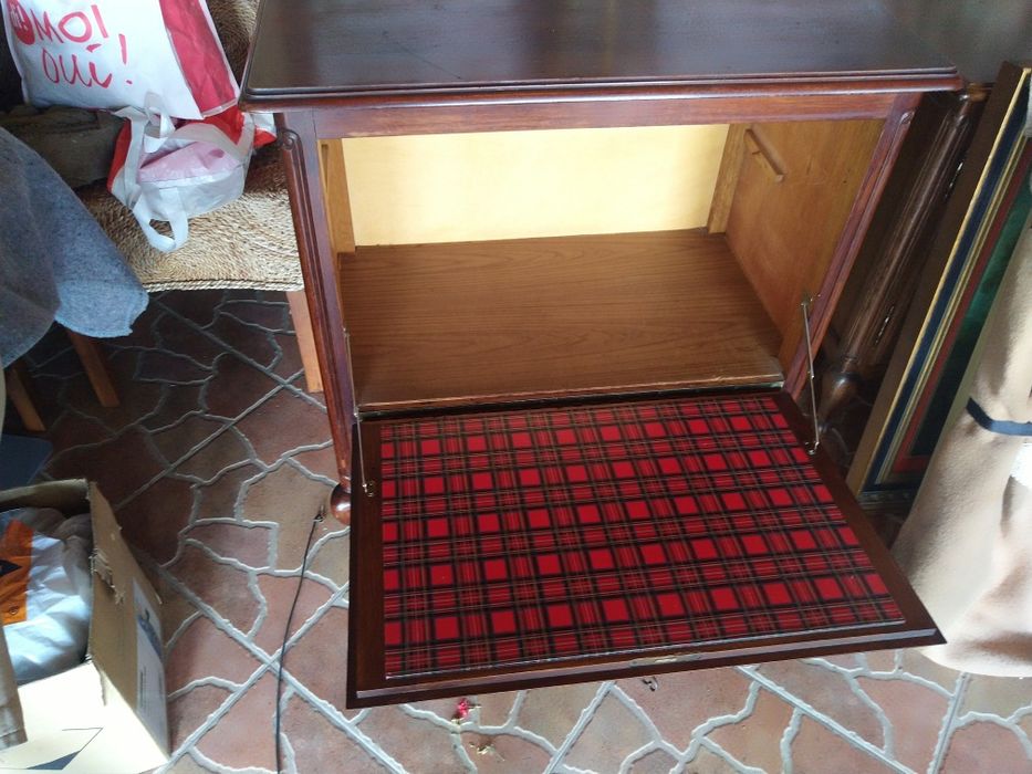 Комод стил Louis xv