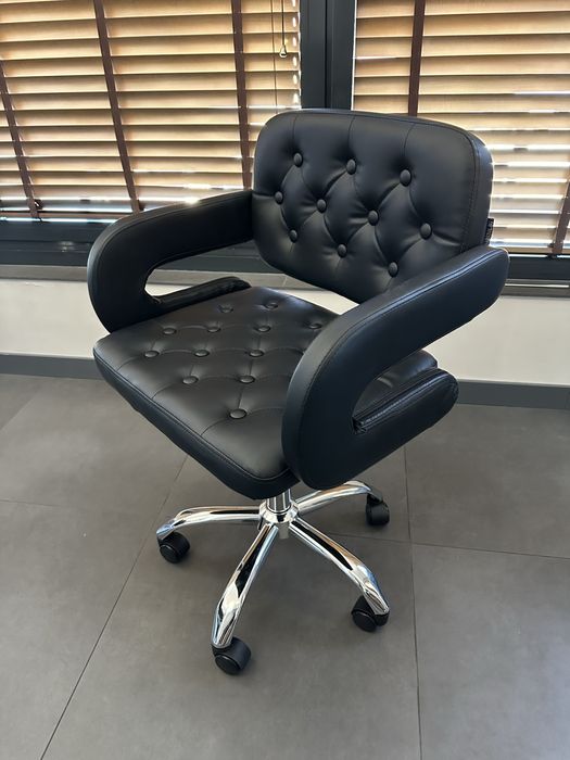 СТОЛ НА КОЛЕЛЦА VERSAY - 24м гаранция и безплатна доставка до офис