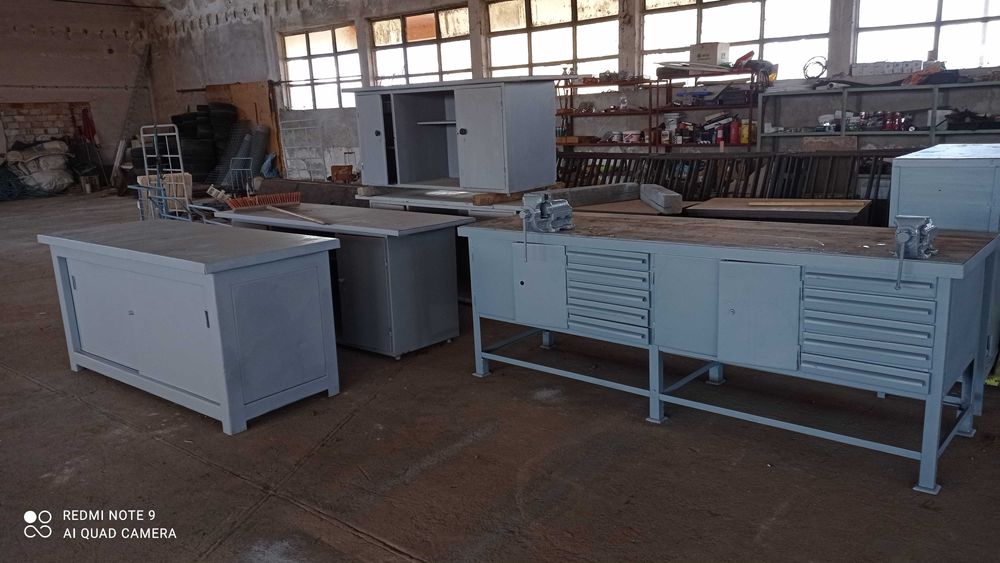 тезгях маса, метална