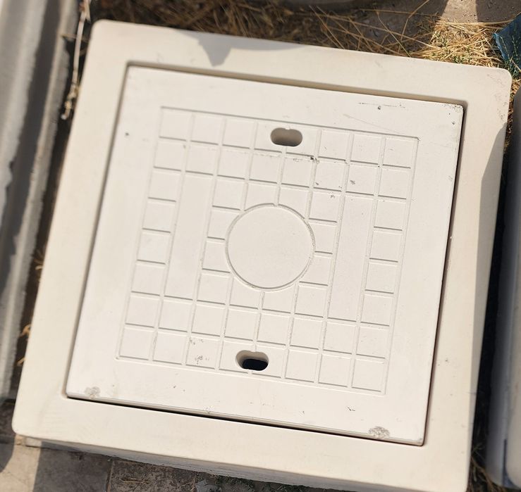 Колодец крышка круглый и квадратных