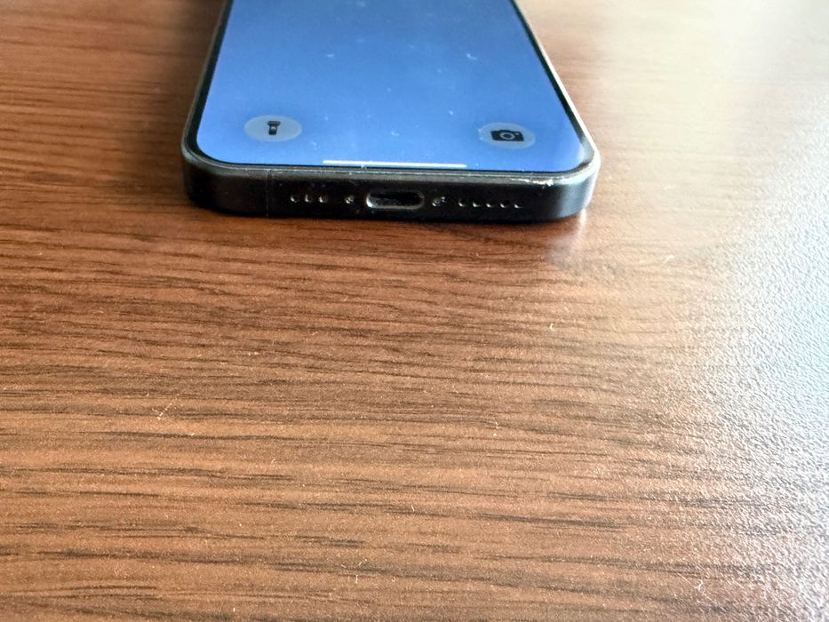 iPhone 15 Pro 128 GB Black батерия 97 %