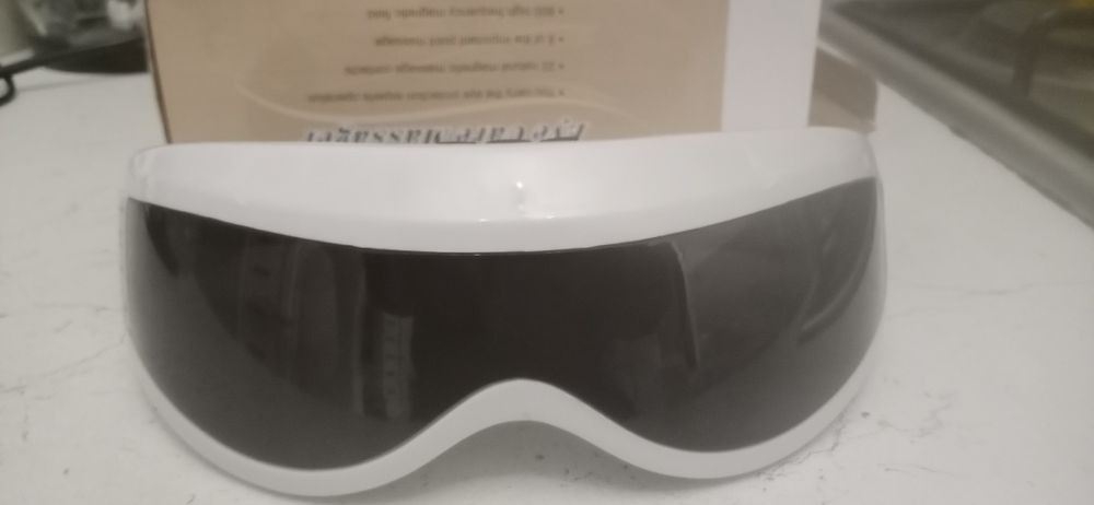 массажер для глаз. Очки массажер