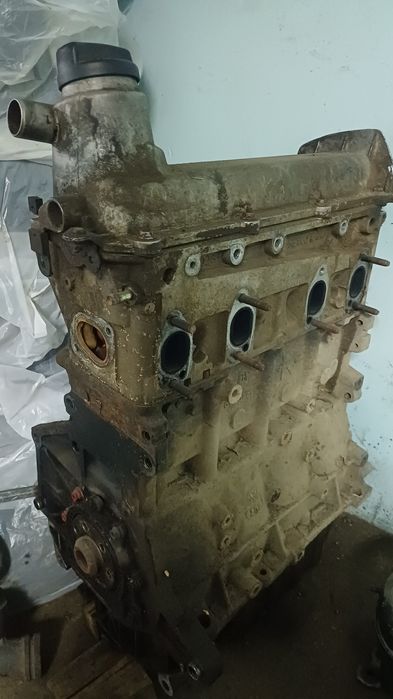 Продам б/у  МКПП на VW Т5