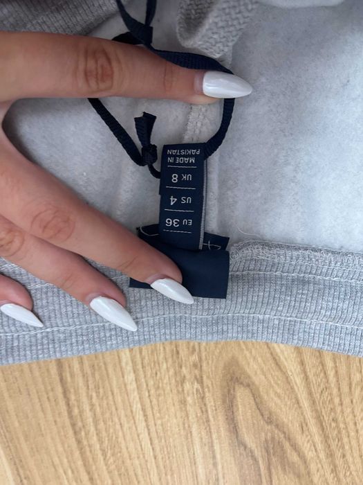 Анцунг ELLESSE чисто нов