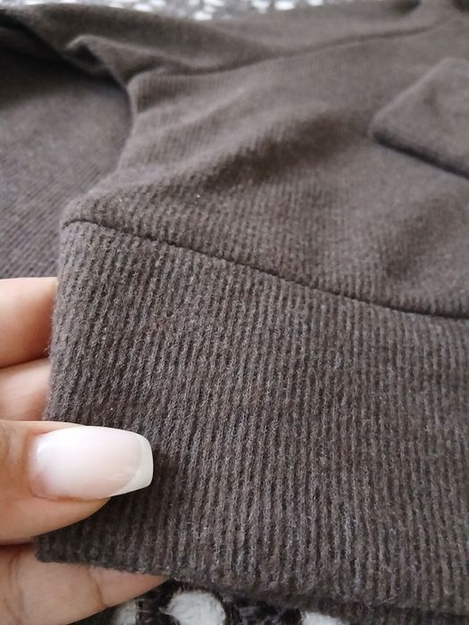 Чиста нова блуза