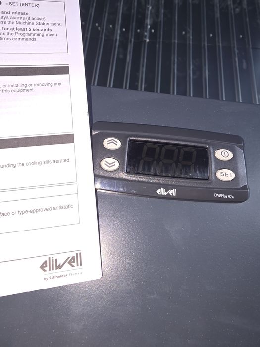 Cele mai ieftine vitrine frigorifice din Romania