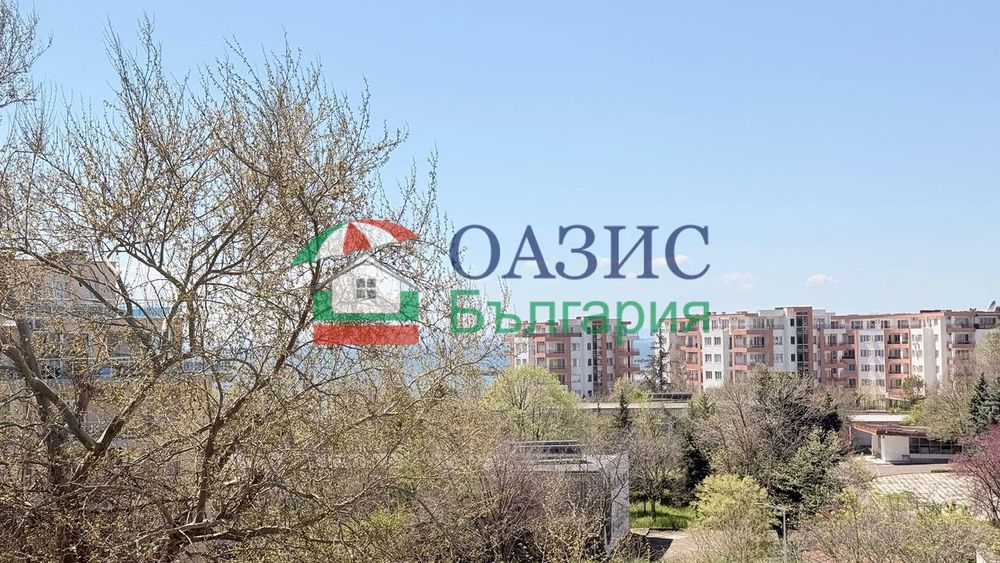 Просторен апартамент с 3 спални в комплекс" Оазис", Равда, България, 154 кв., цена 255 000 евро