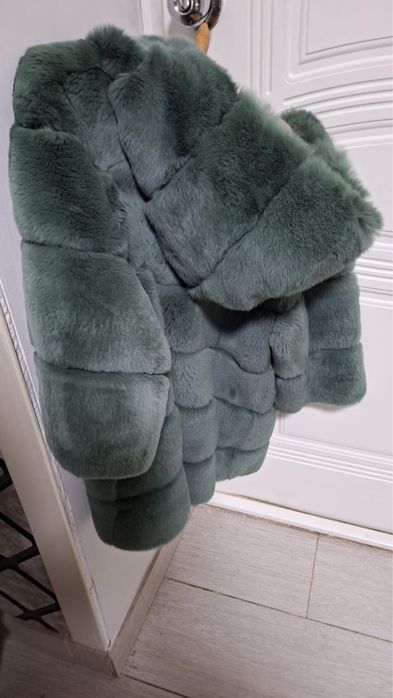 Продам шубу автоледи