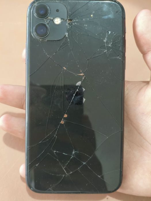 Iphone 11 128 gb/100
