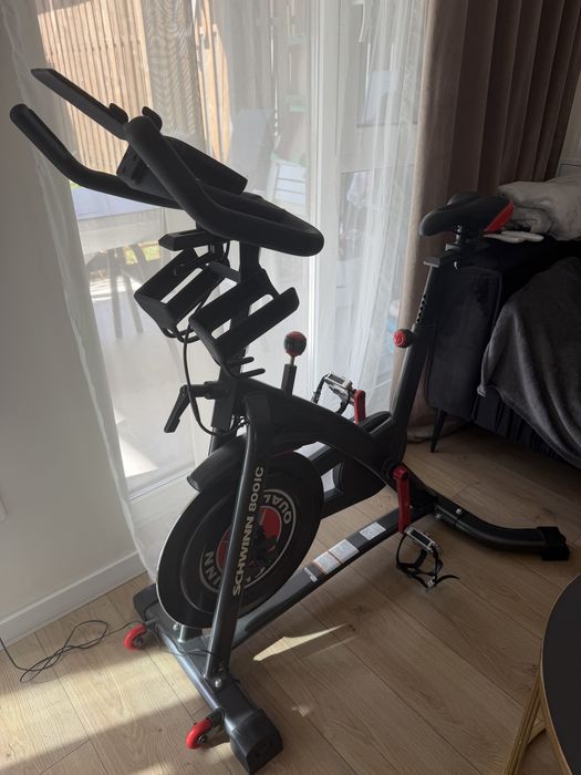 Vand bicicleta statica Schwinn NOUA