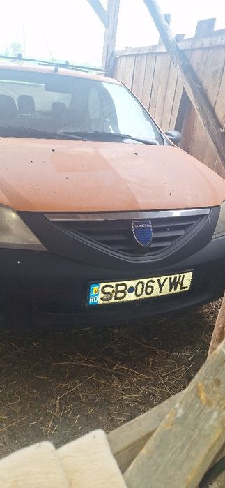 Vând Logan pentru piese de schimb