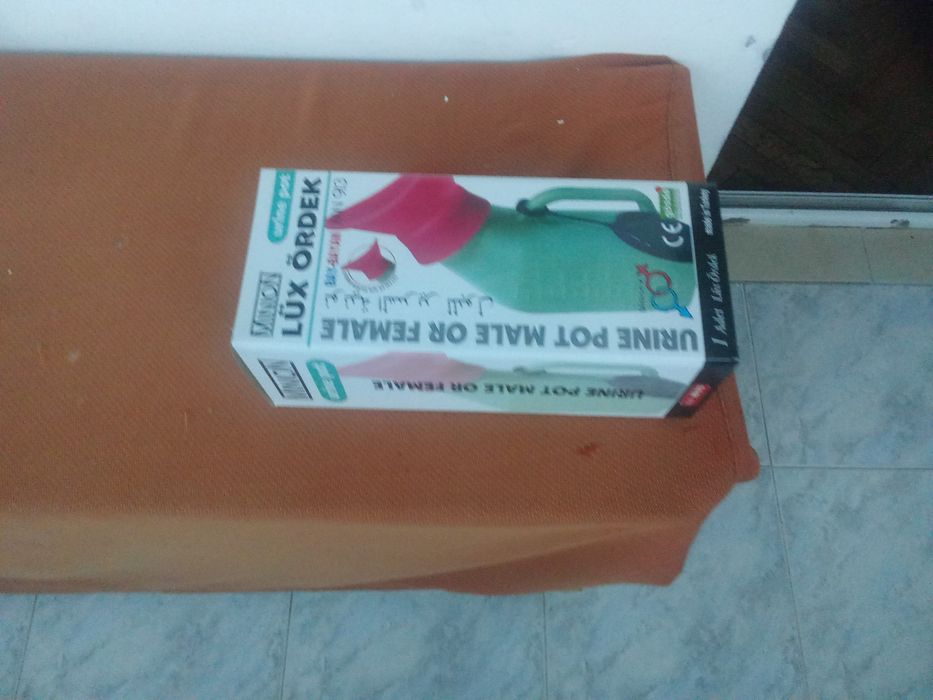 Продавам лекарски неща