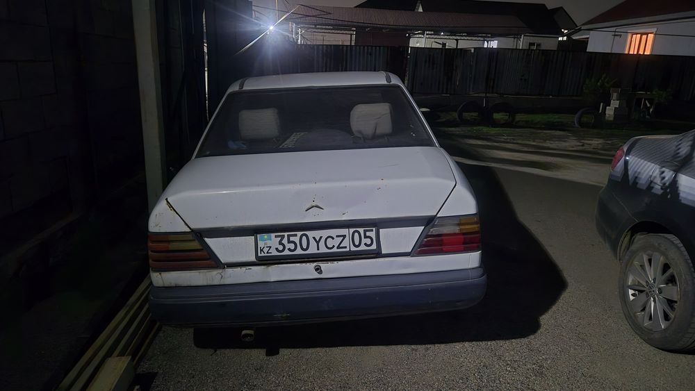 Продам мерседес 124