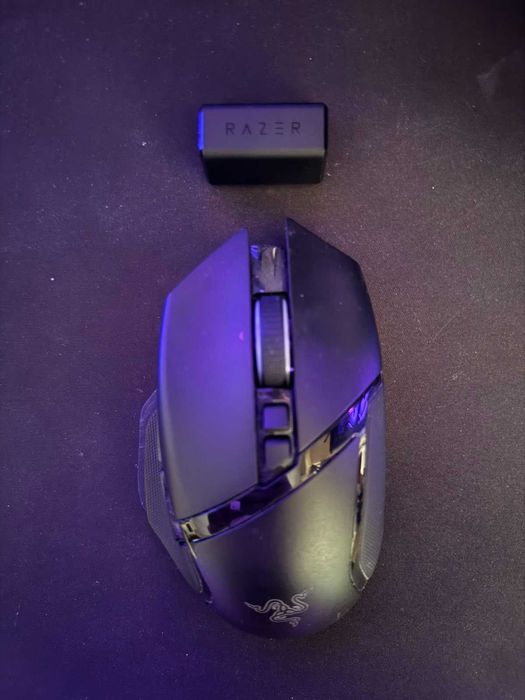 мишка Razer - Basilisk V3 Pro,оптична, безжична, черна