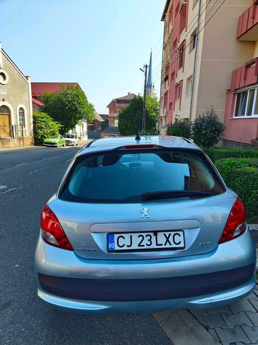 Peugeot 207 1.6 Diesel - 2010 | 233.000 km | Stare bună + Anvelope vară/iarnă noi