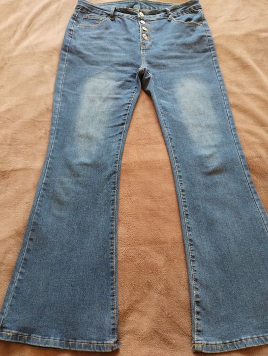 Дънки разкроени ХЛ