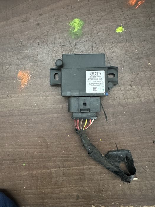 Releu pompa motorina audi a4 b8 a5 a6 q5 2.0tdi cgl cjc 4G0906093F