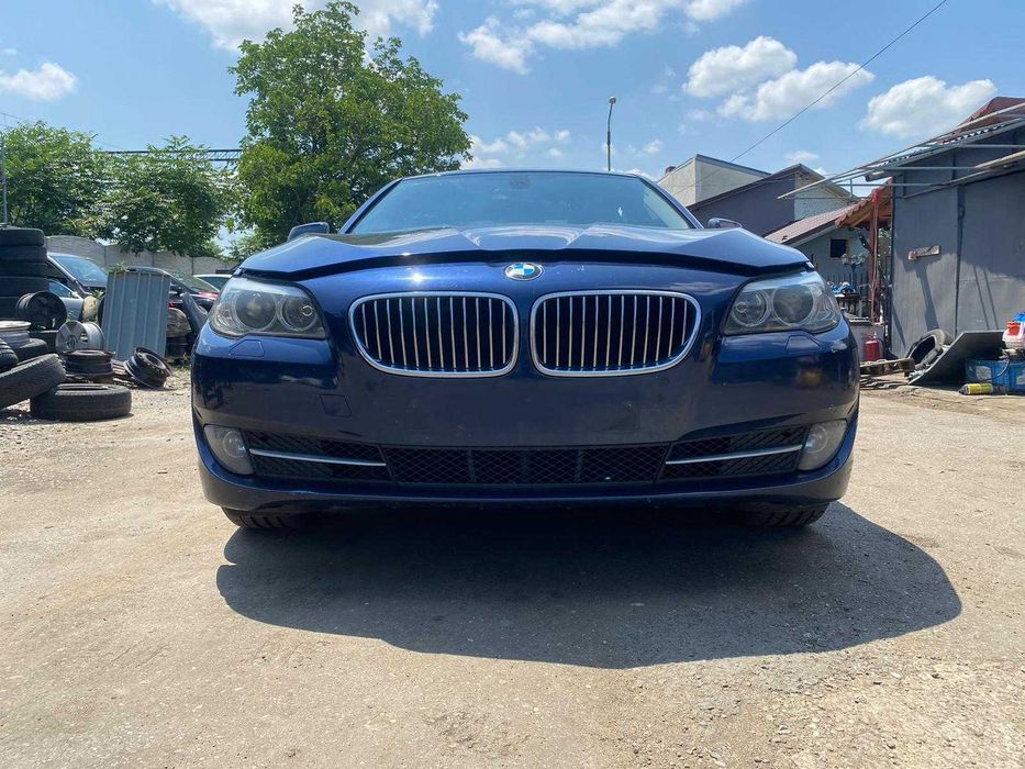 Dezmembrez BMW seria 5 F10 2.0 D 184 CP an 2010 cod motor N47D20C