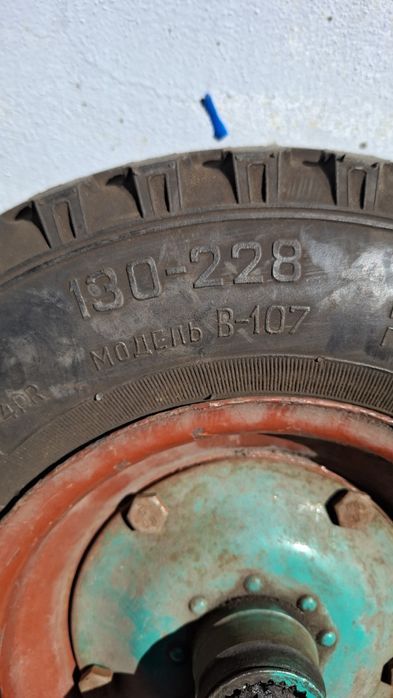 2 новых колеса от мотоцикла