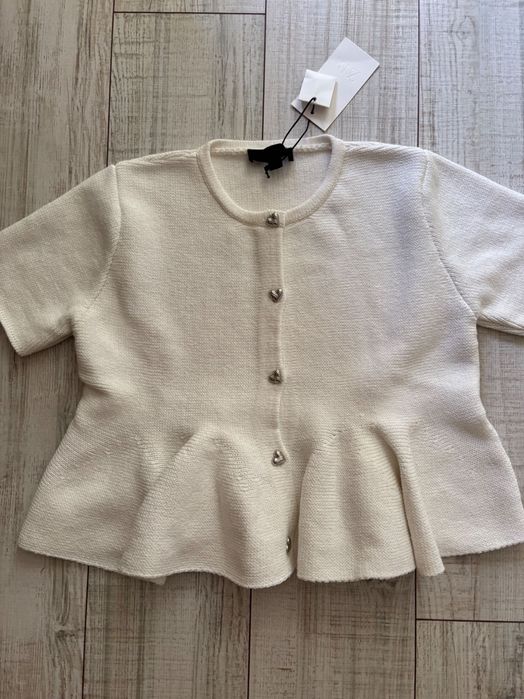 Красива жилетка ZARA в бяло