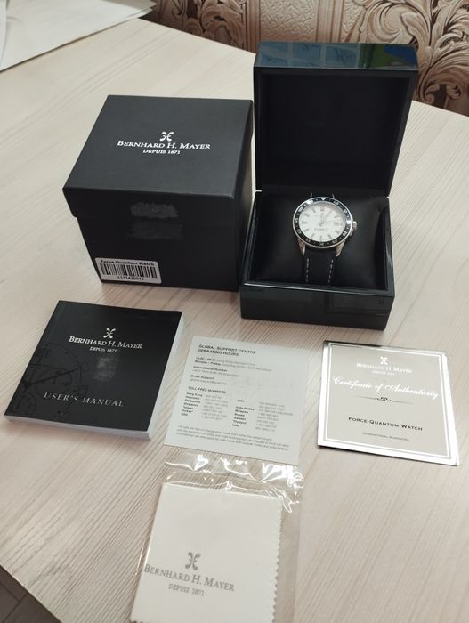 Наручные часы Bernard H. Mayer FORCE