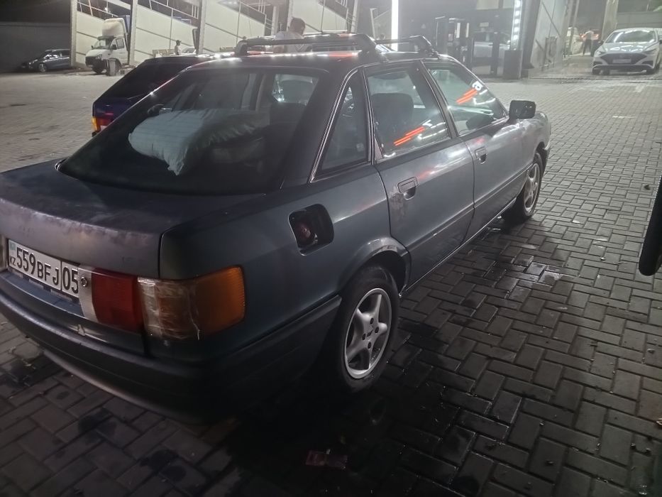 Продам Ауди 80 б3 на ходу