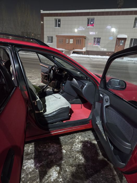 Toyota KarinaE. универсал 1995г