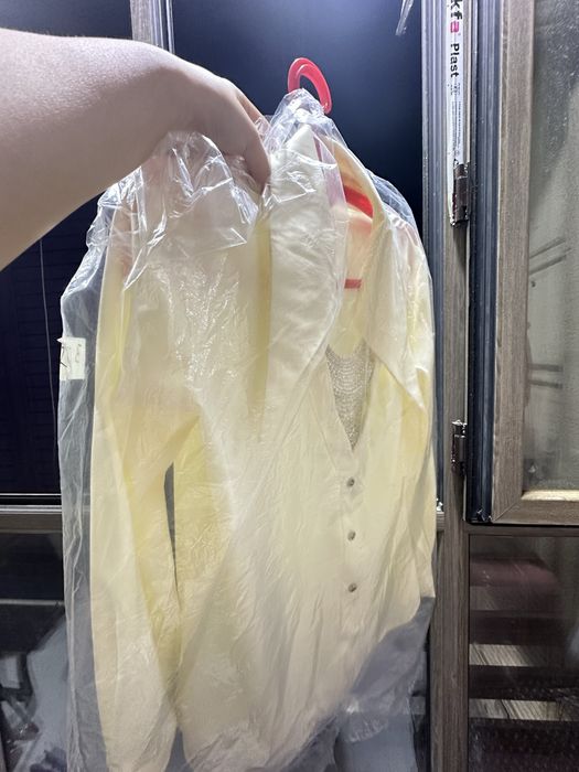 Kofta m razmer 400 minga olingan 1 marta kiyilgan pul kerakligi un……..