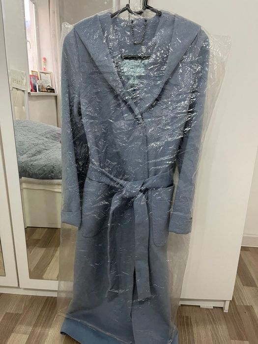 Пальто 46размер әдемі турады