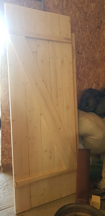 Дверь сосновая 70×190