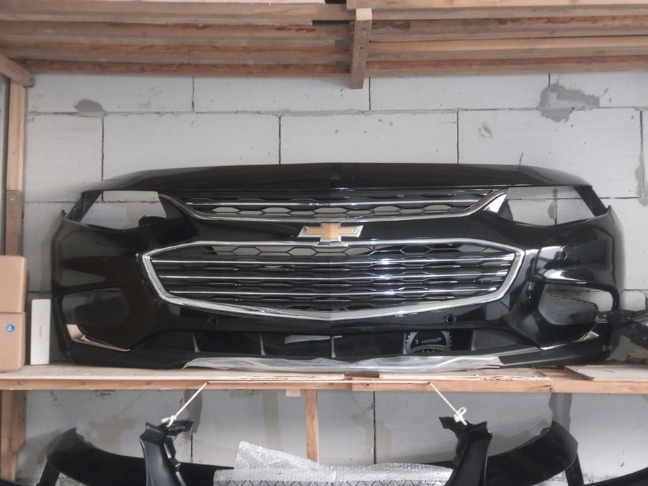 Malibu 2 bamper v sbore