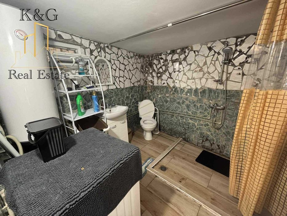 Продава се Къща в с. Киченица, Област Разград - 50 кв.м за 1530 €/кв.м - Снимка #5