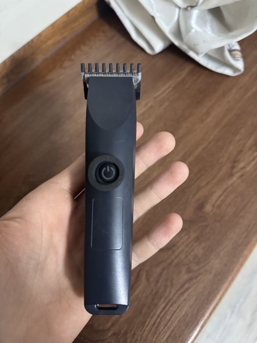 Электрическая бритва комплект