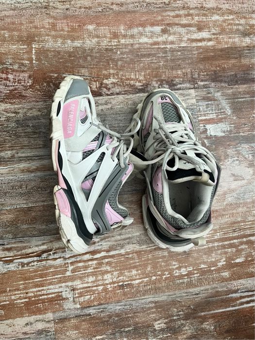 Balenciaga tracks