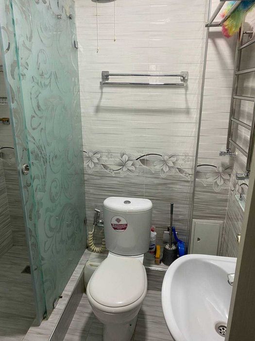 м.Космонавтов, МВД 2/4/5  48 м²