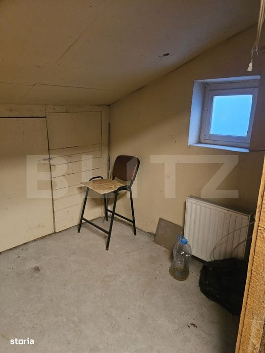 Spatiu comercial de vanzare, 89 mp, vitrina stradala, complet mobilat