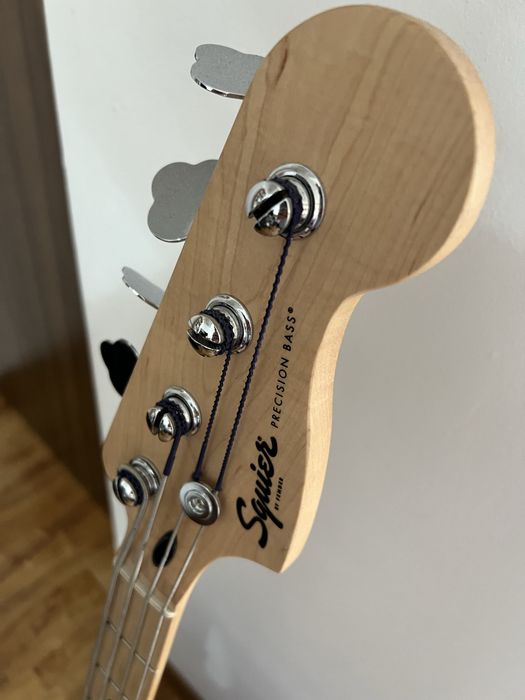 Chitară Bass Squier Sonic P Bass California Blue