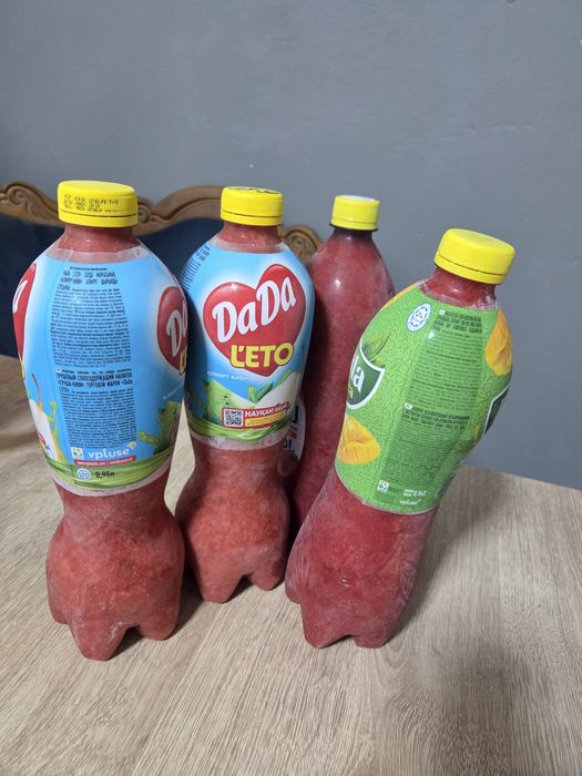 Клубничненое варенье, свежезамороженое